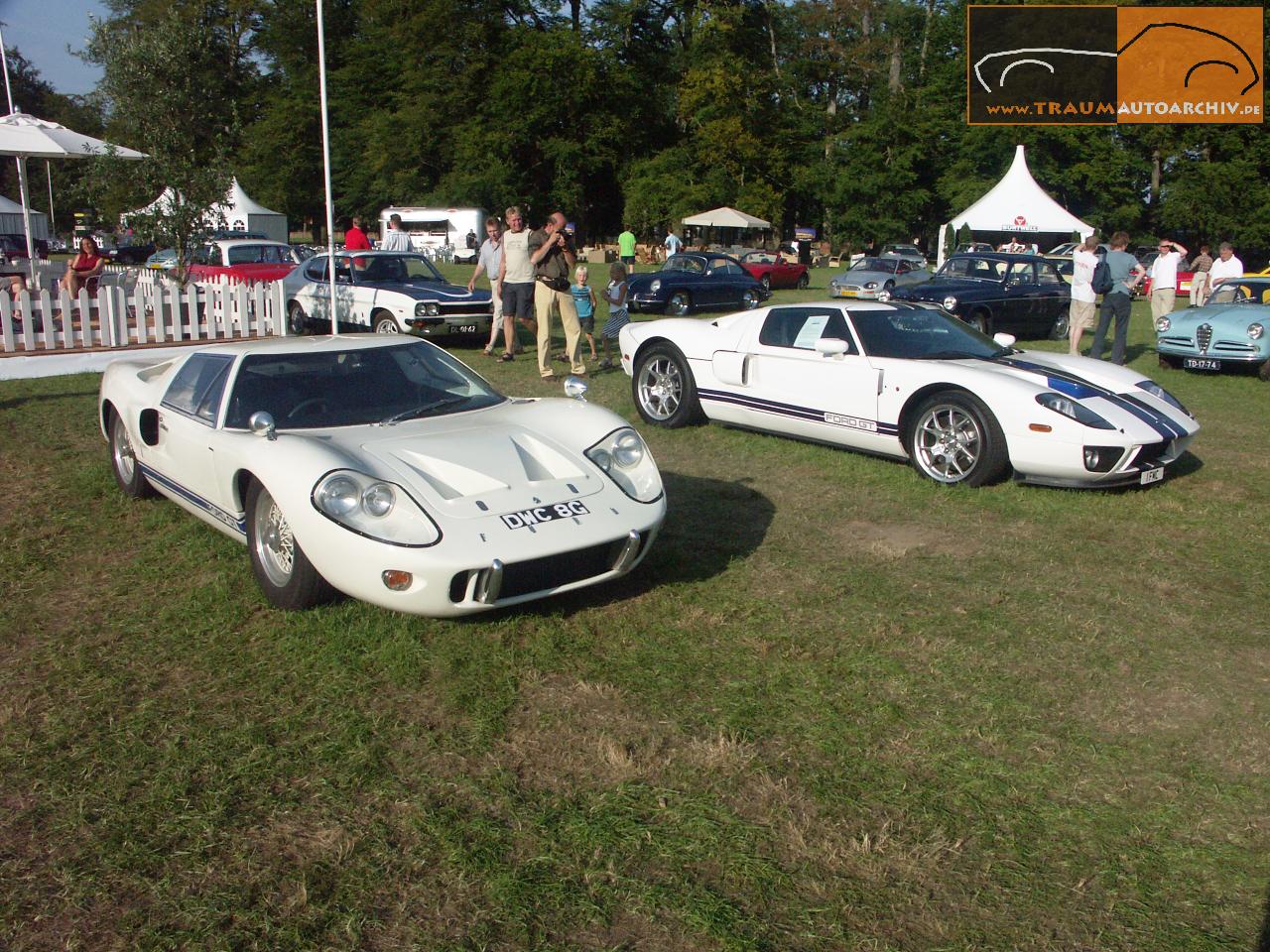 Ford GT 40 MK III + GT (2).jpg 271.1K